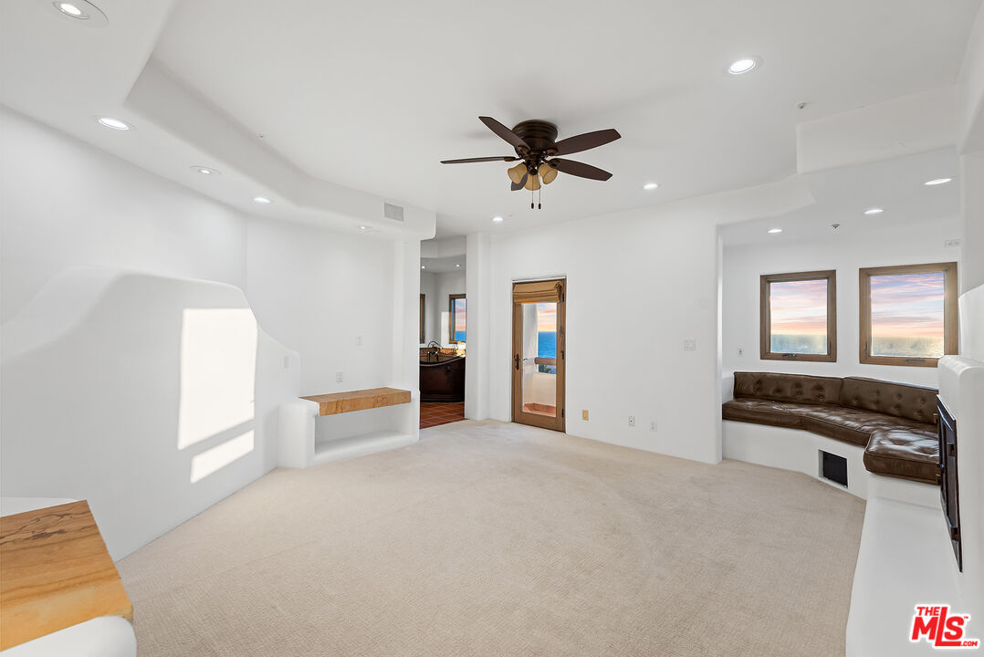 MLS #25606105 image #29