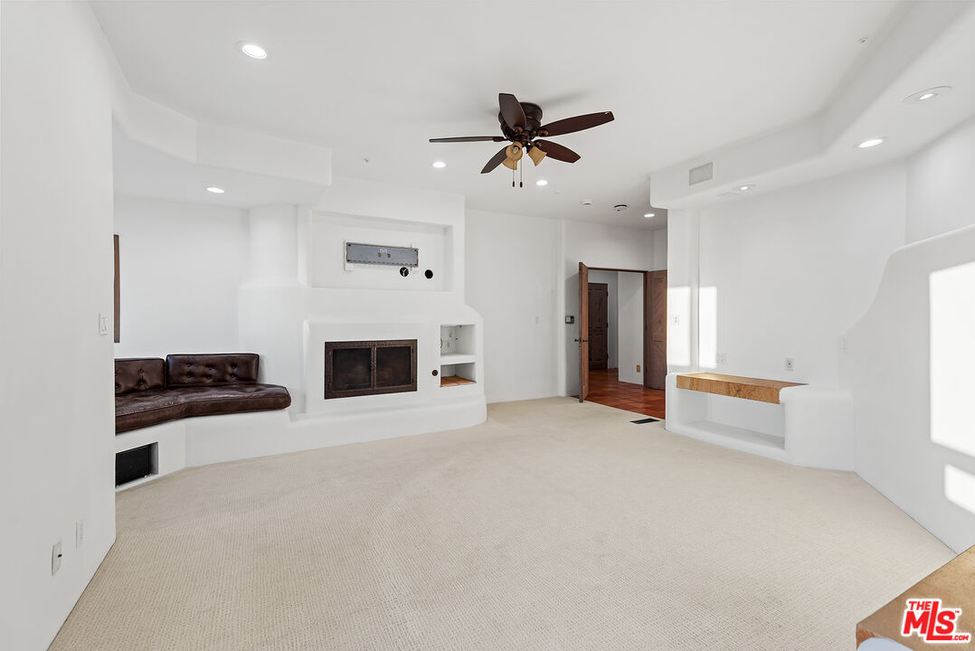 MLS #25606105 image #30