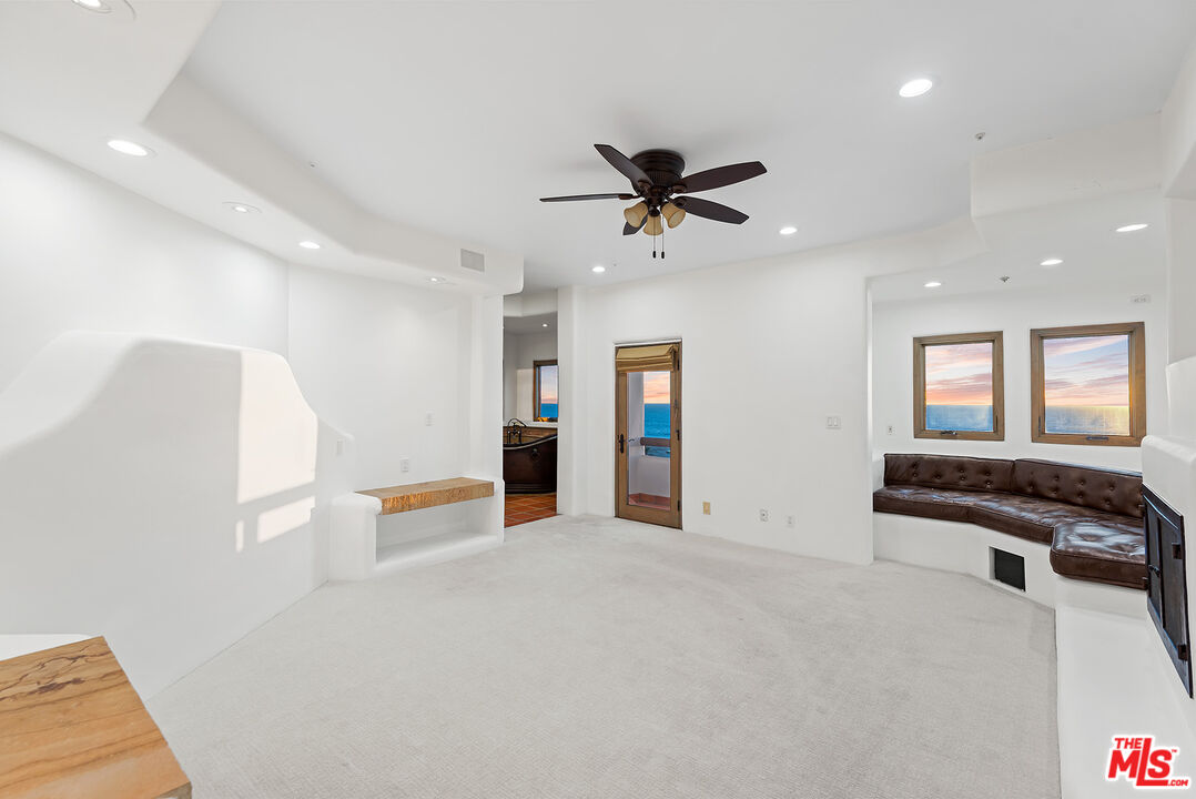 MLS #25606105 image #37