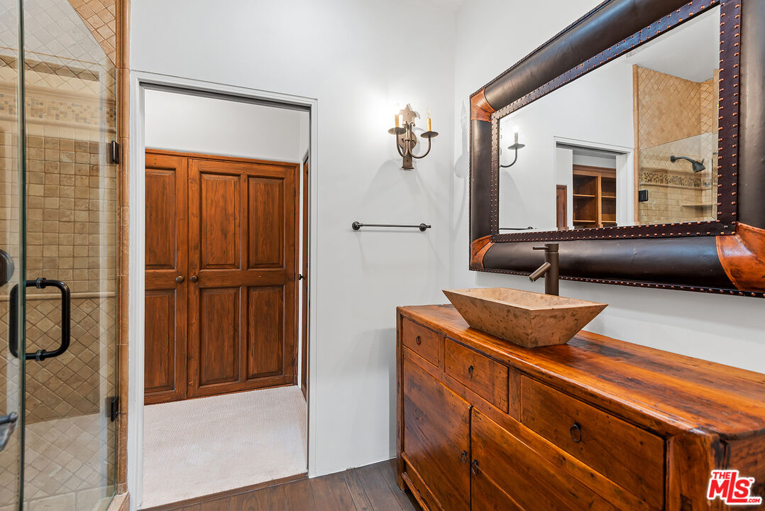 MLS #25606105 image #40