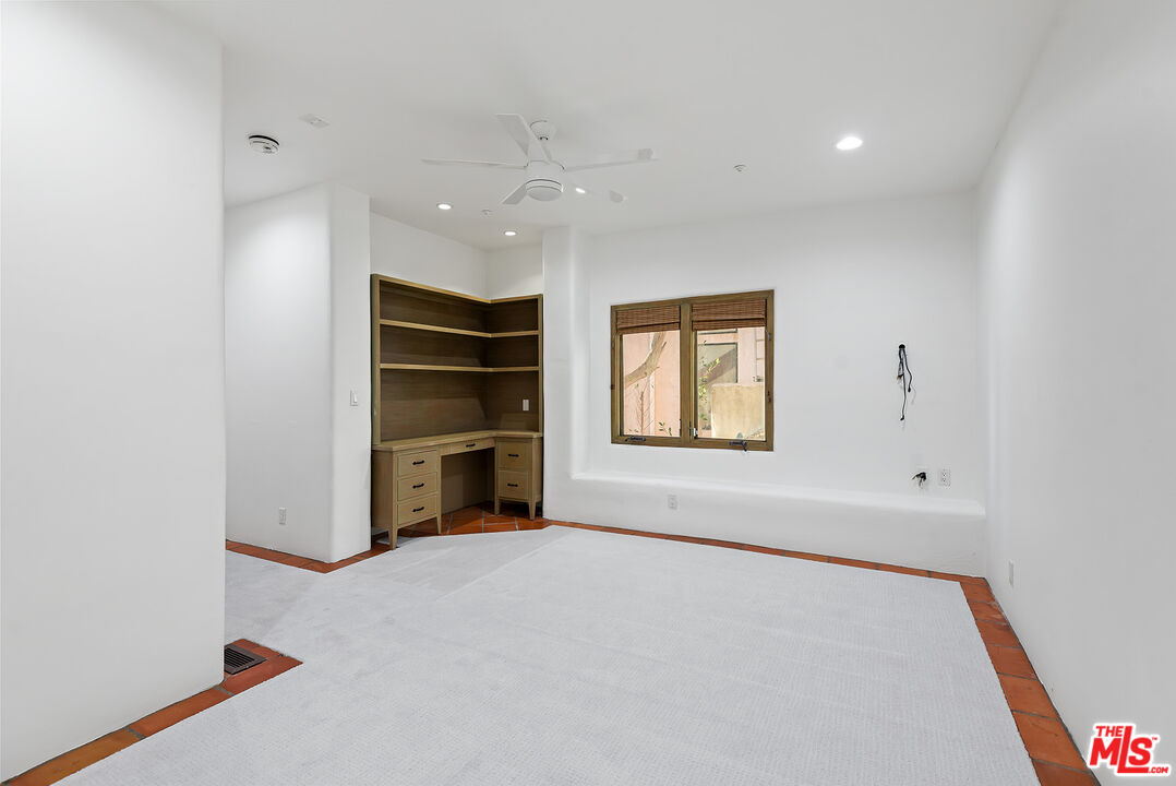 MLS #25606105 image #44