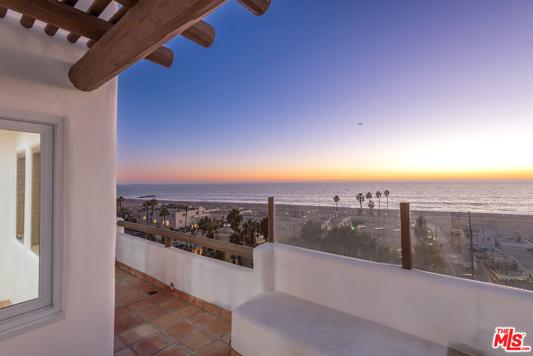 MLS #25606105 image #61