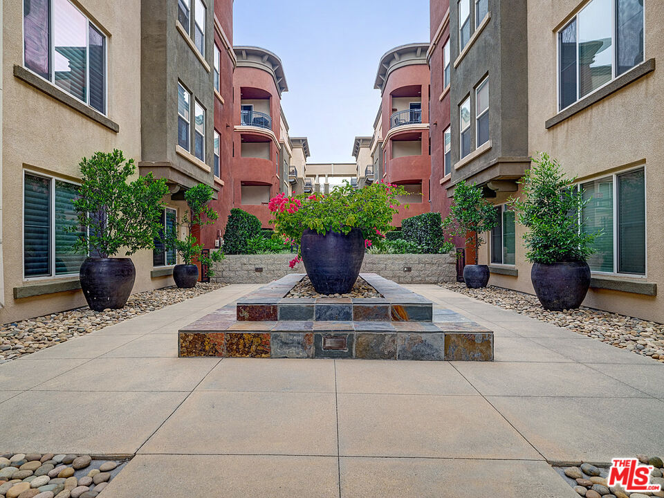 MLS #25606229 image #21