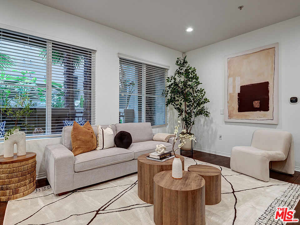 MLS #25606229 image #3