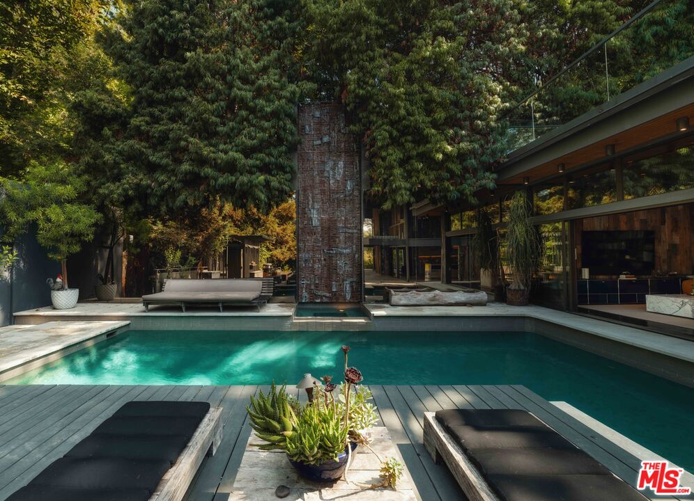 MLS #25606233 image #8