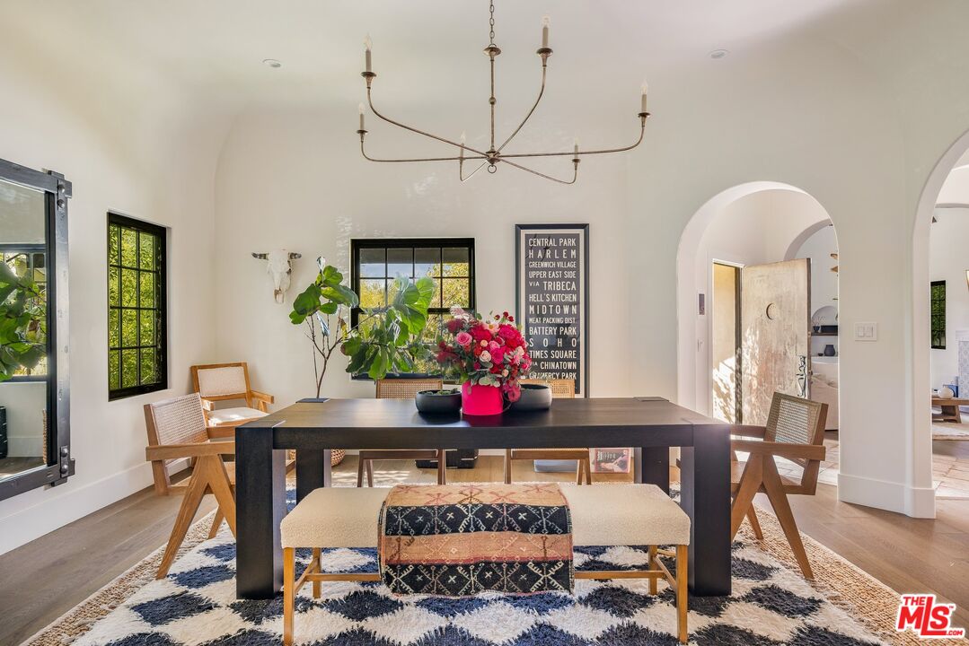 MLS #25606295 image #16