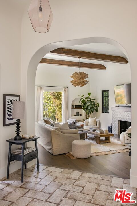 MLS #25606295 image #6