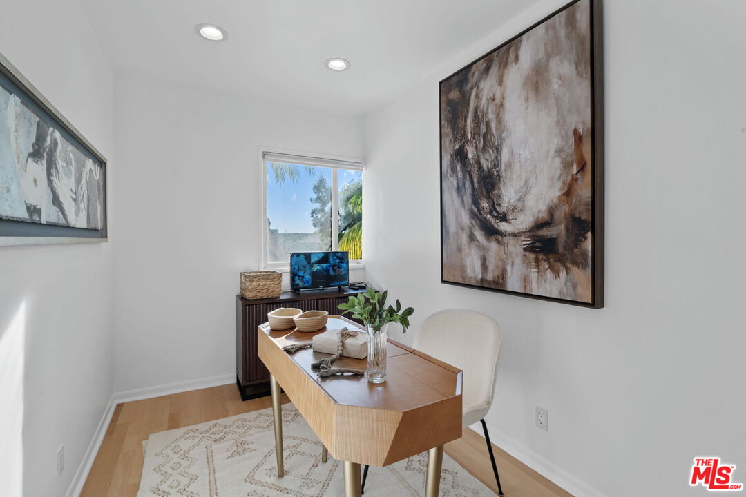 MLS #25606423 image #30