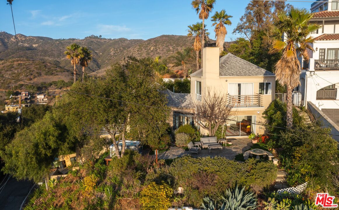 MLS #25606433 image #26