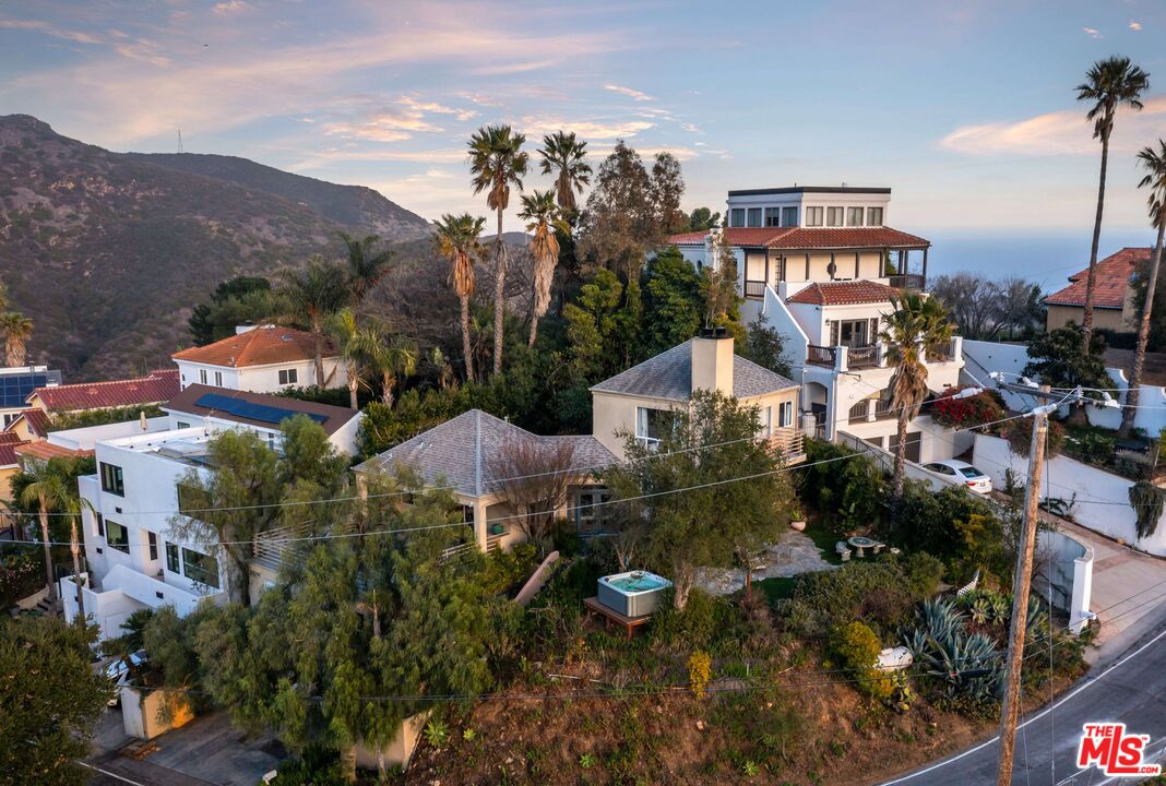 MLS #25606433 image #44