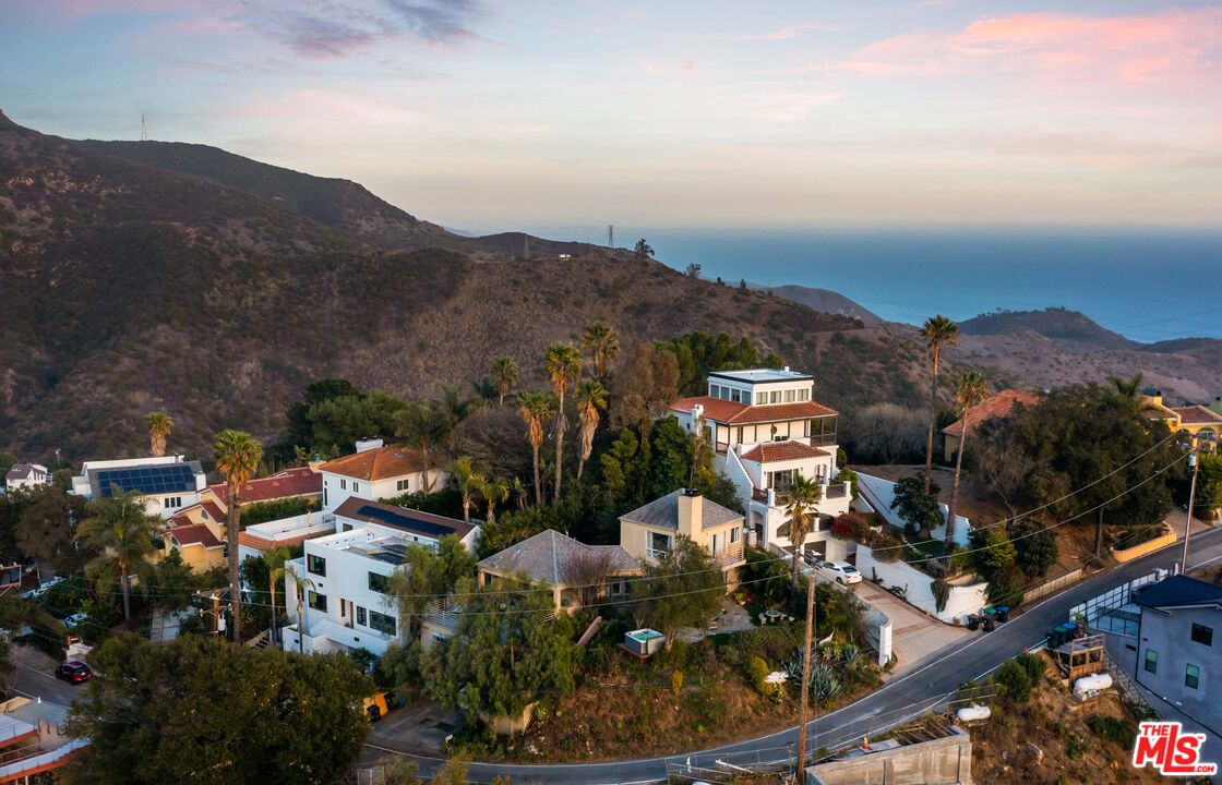 MLS #25606433 image #45