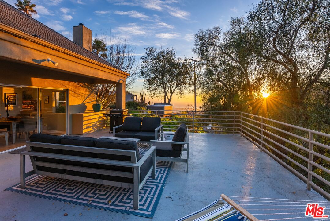 MLS #25606433 image #54