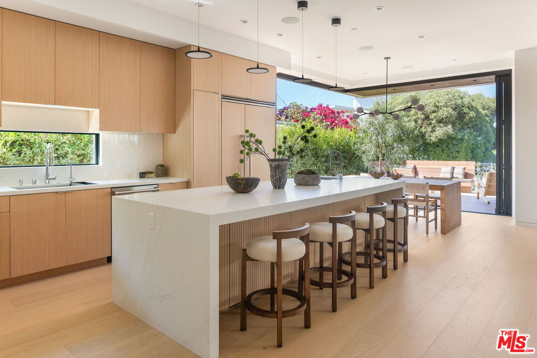 MLS #25606513 image #12