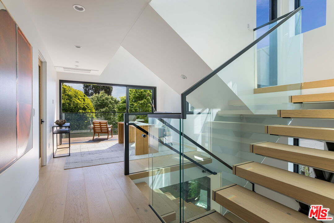 MLS #25606513 image #18