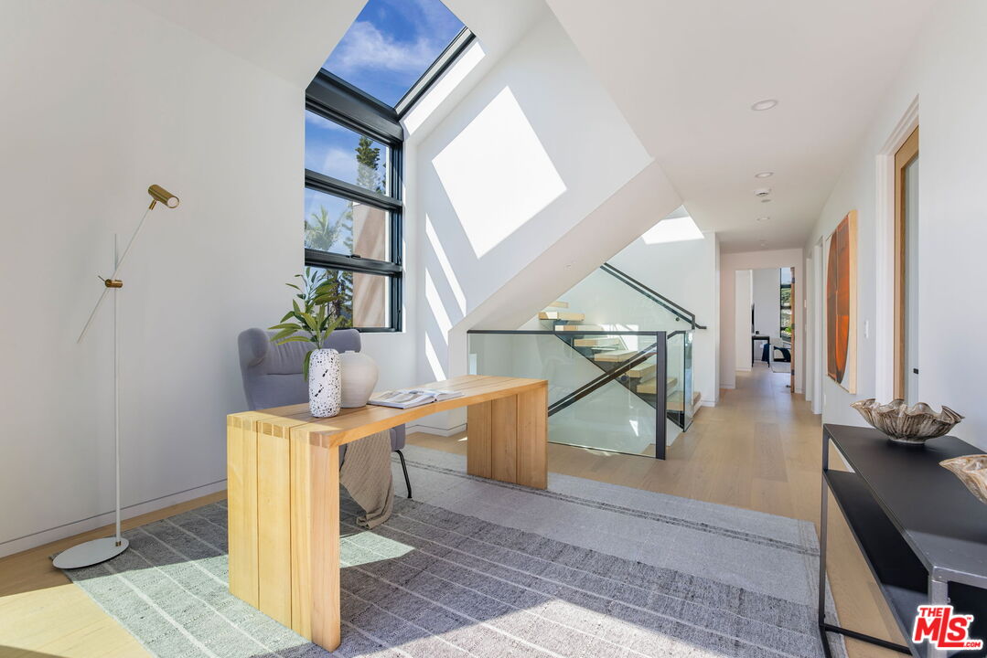 MLS #25606513 image #19