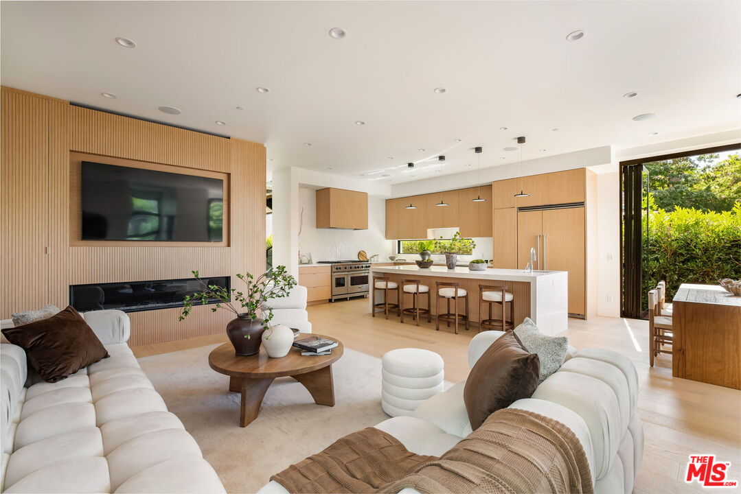 MLS #25606513 image #6