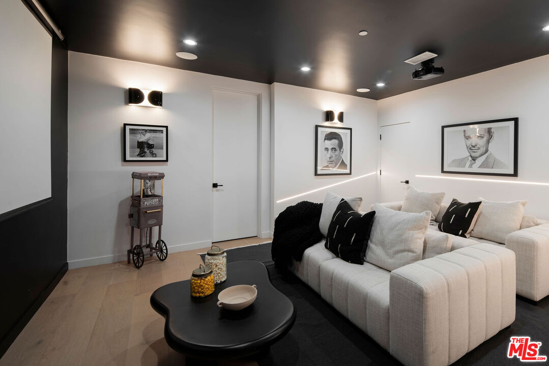 MLS #25606529 image #15