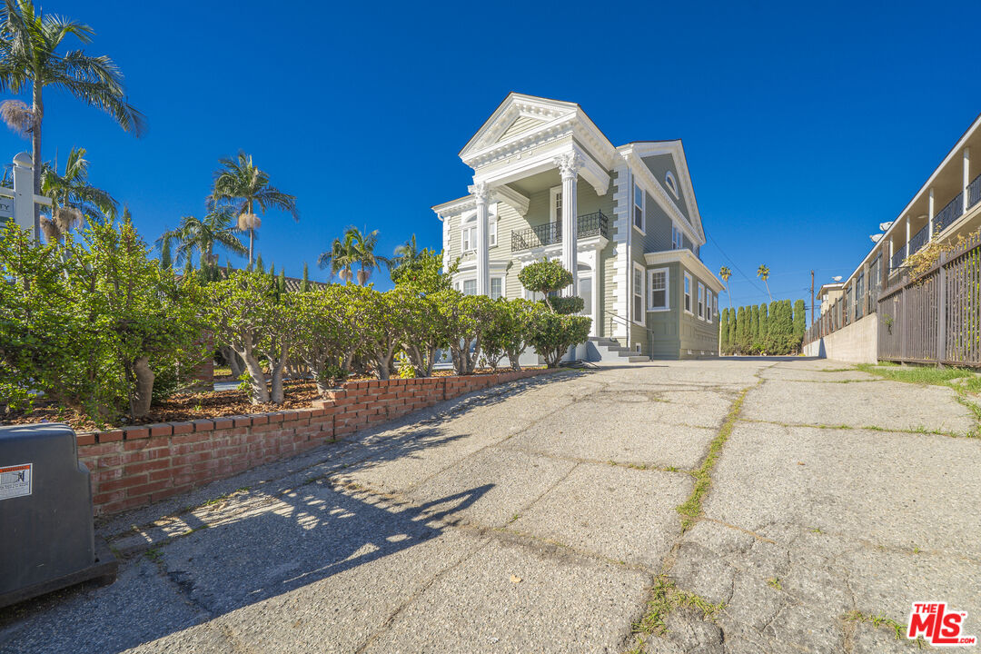 MLS #25606639 image #3