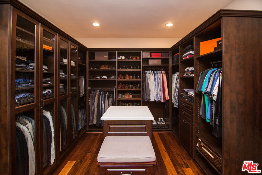 MLS #25606691 image #14