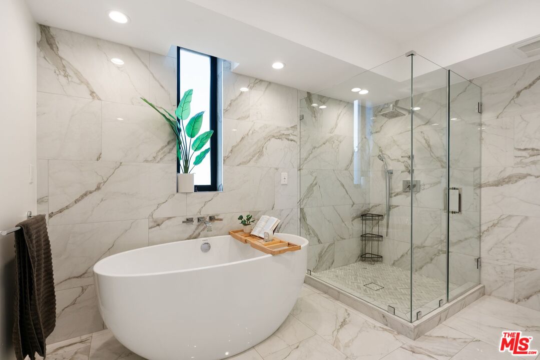 MLS #25606707 image #20