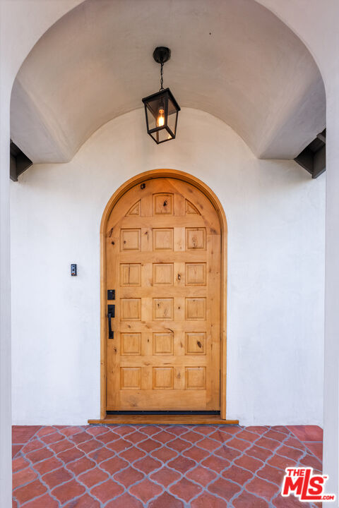 MLS #25606741 image #2