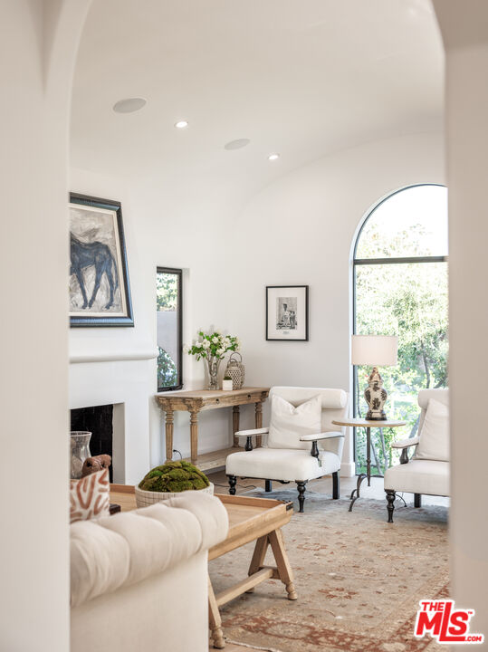 MLS #25606741 image #45