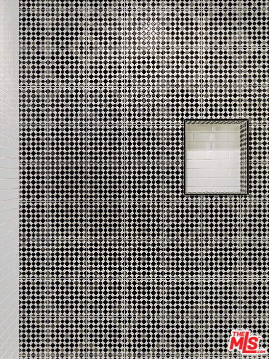 MLS #25606741 image #51