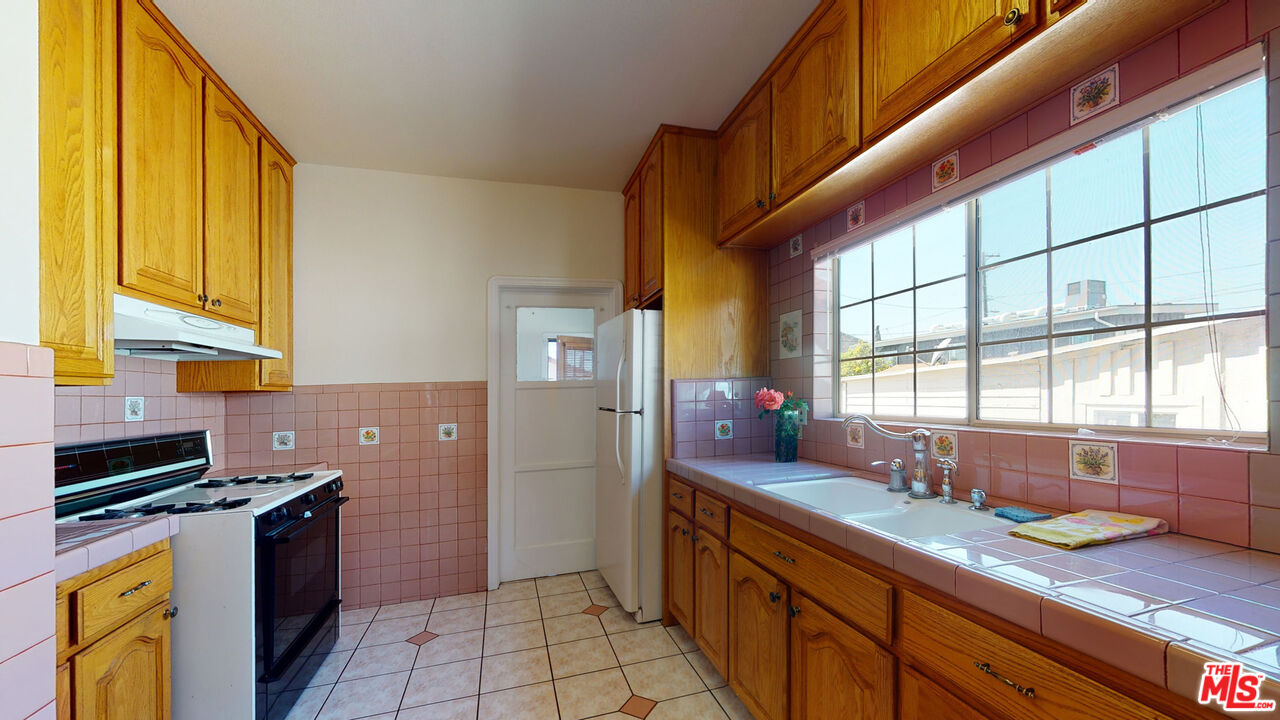 MLS #25606743 image #15