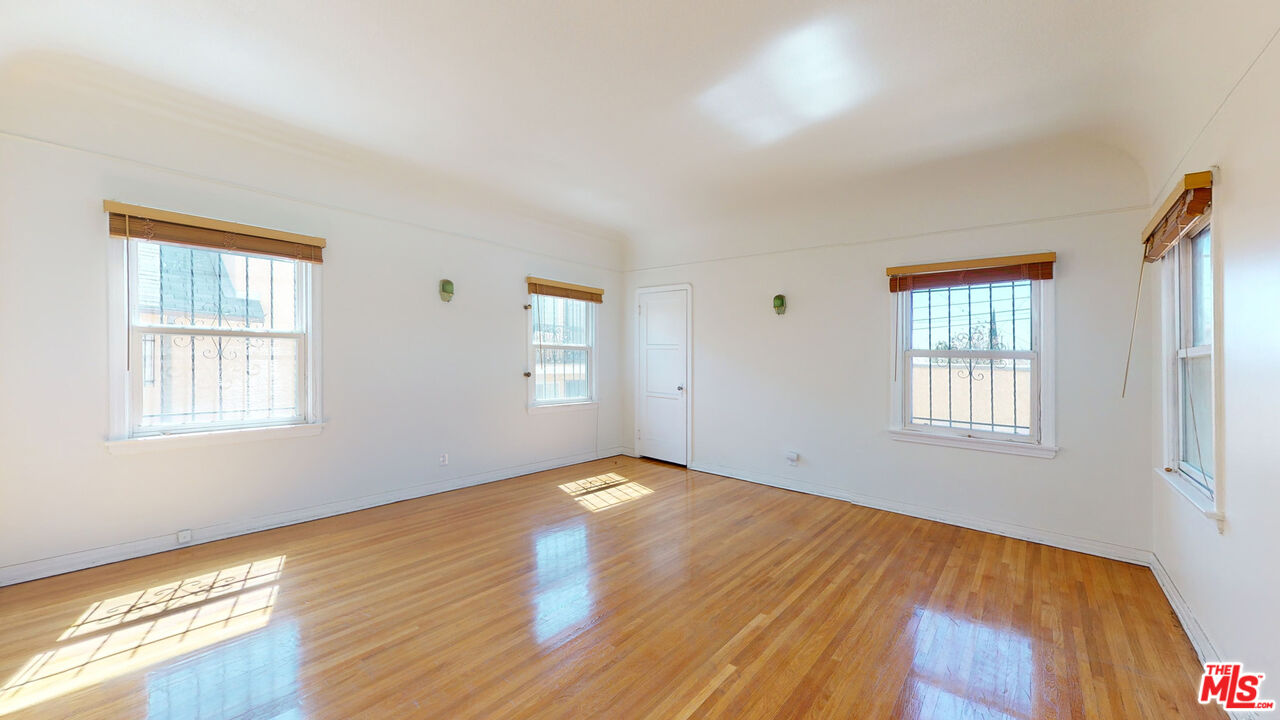 MLS #25606743 image #18