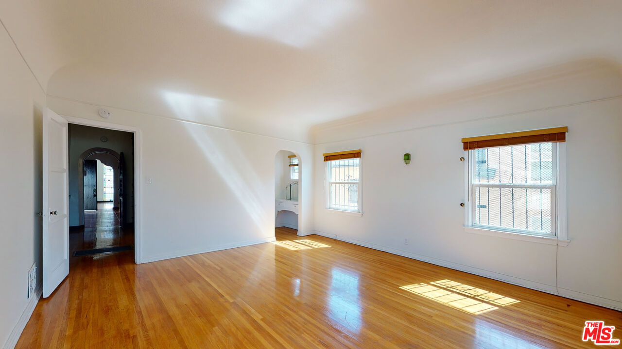 MLS #25606743 image #19