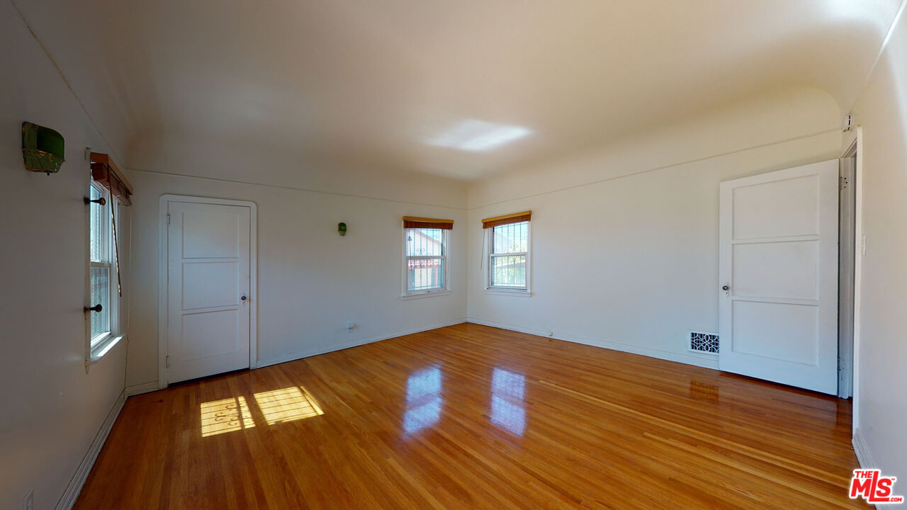 MLS #25606743 image #21