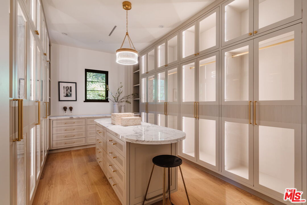 MLS #25606753 image #13