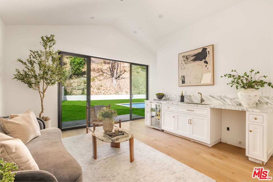 MLS #25606763 image #21