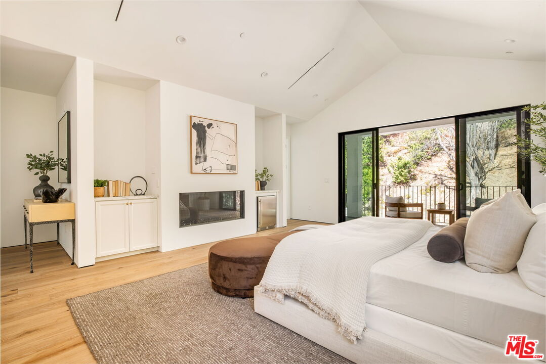 MLS #25606763 image #26