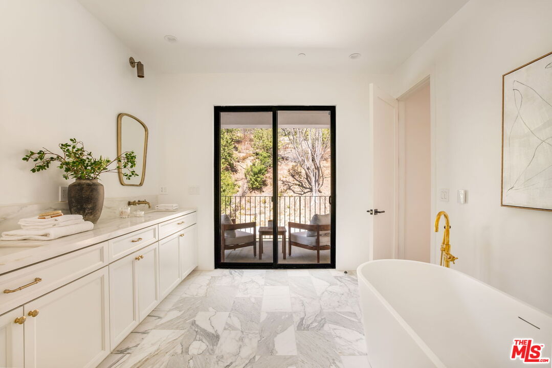 MLS #25606763 image #28