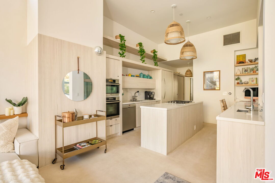 MLS #25606771 image #9