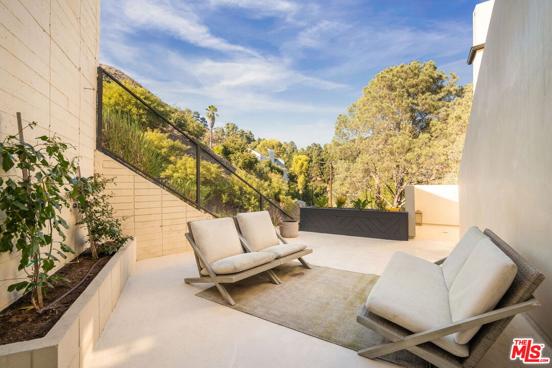 MLS #25606771 image #15