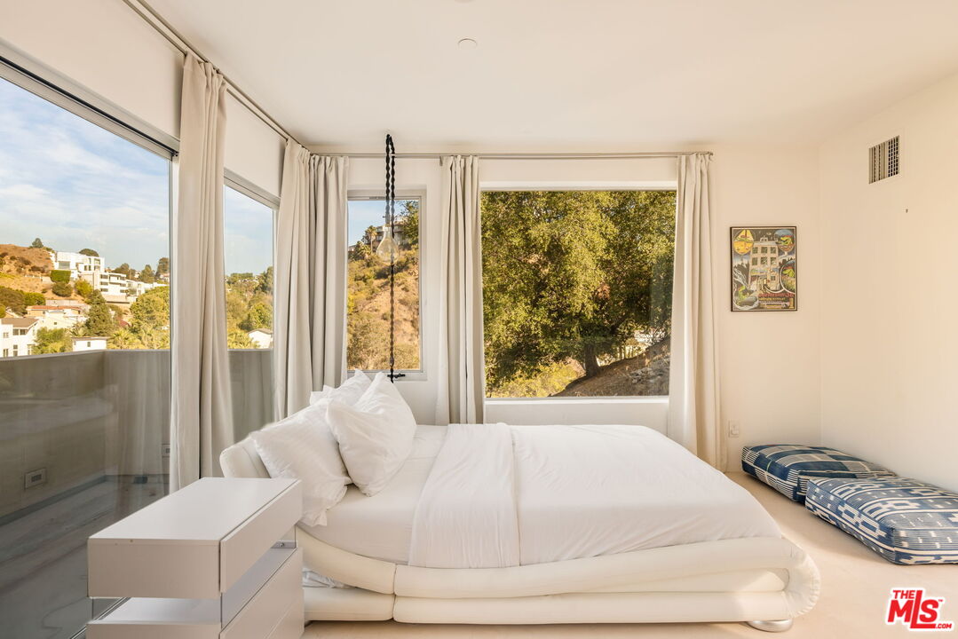 MLS #25606771 image #27