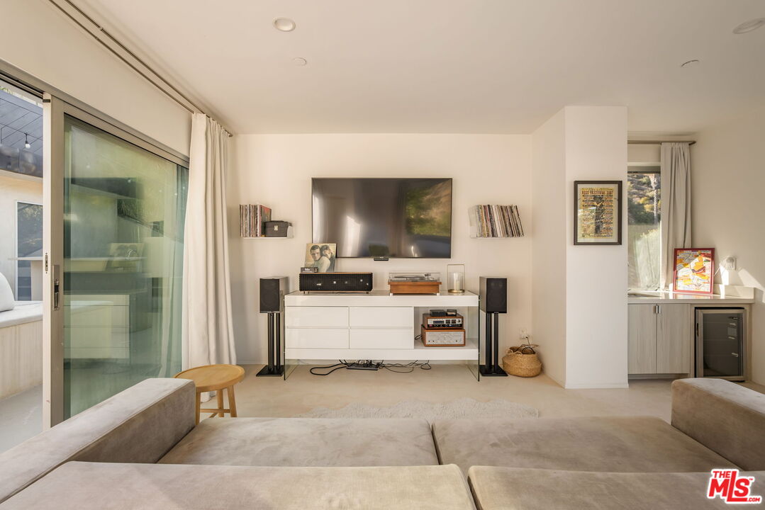 MLS #25606771 image #29