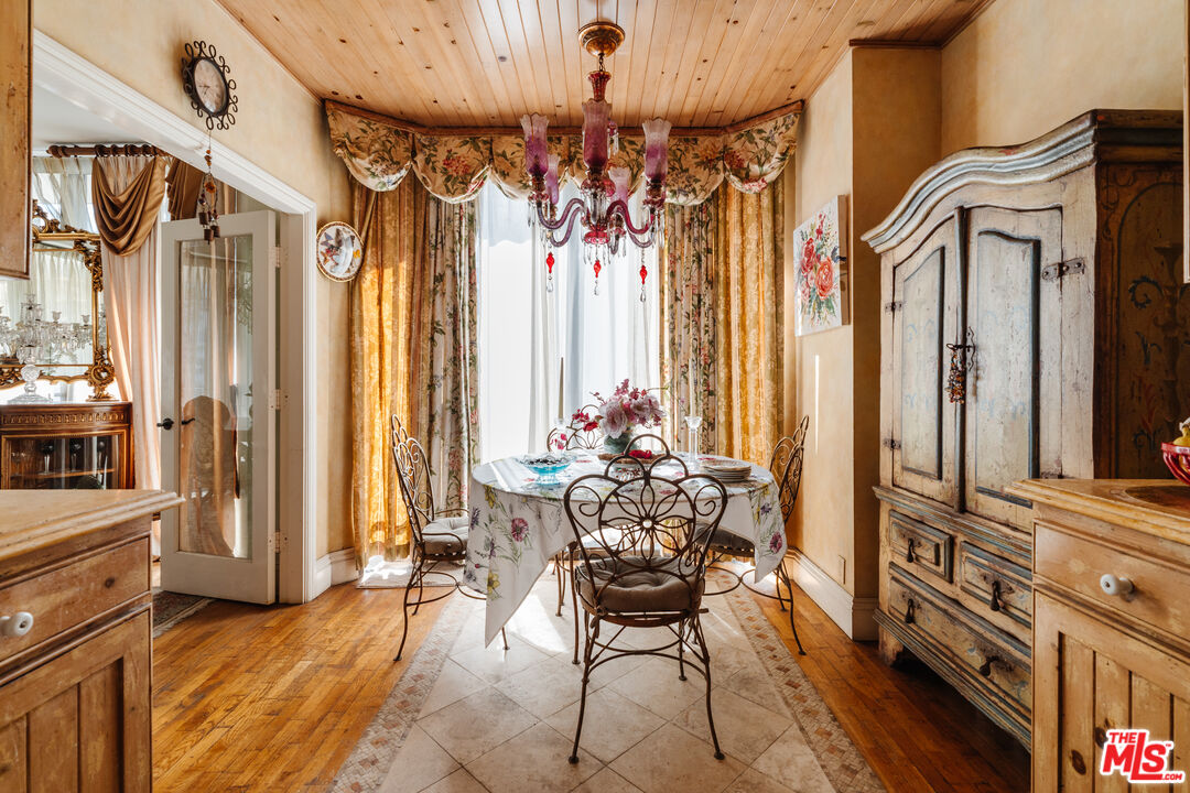 MLS #25606825 image #16