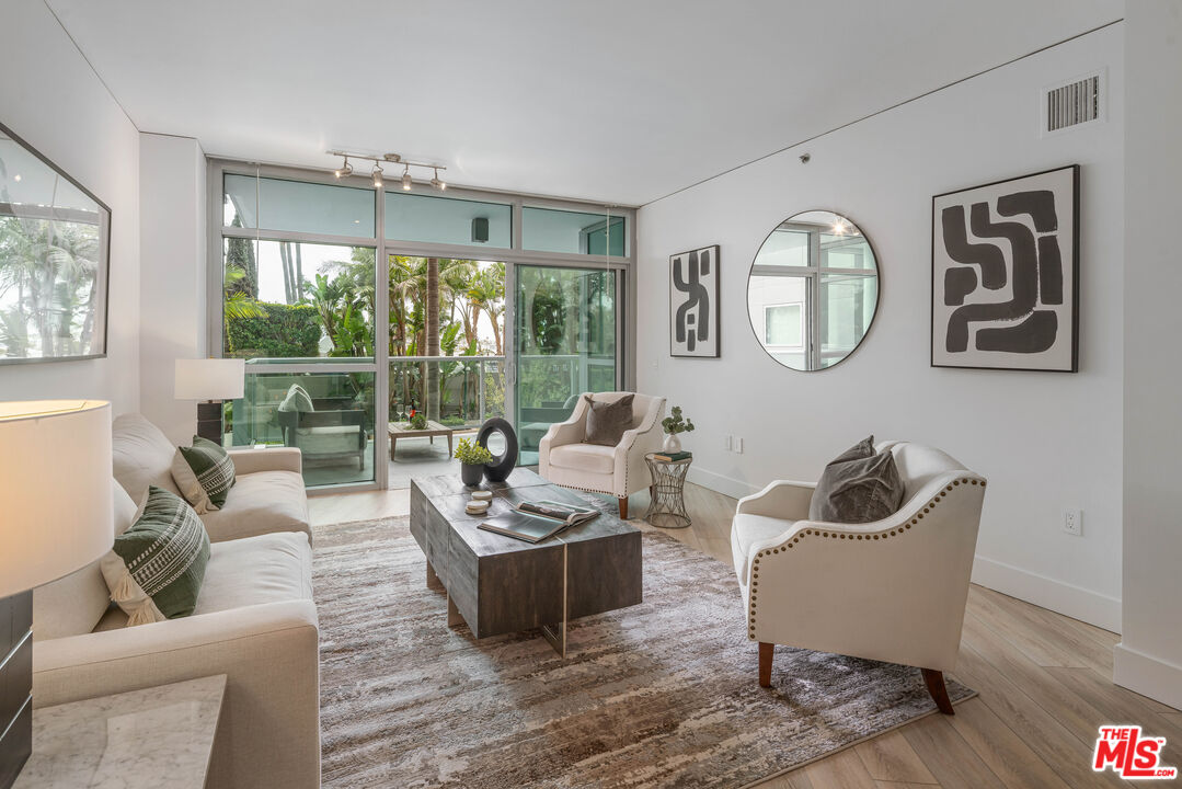 MLS #25606899 image #8