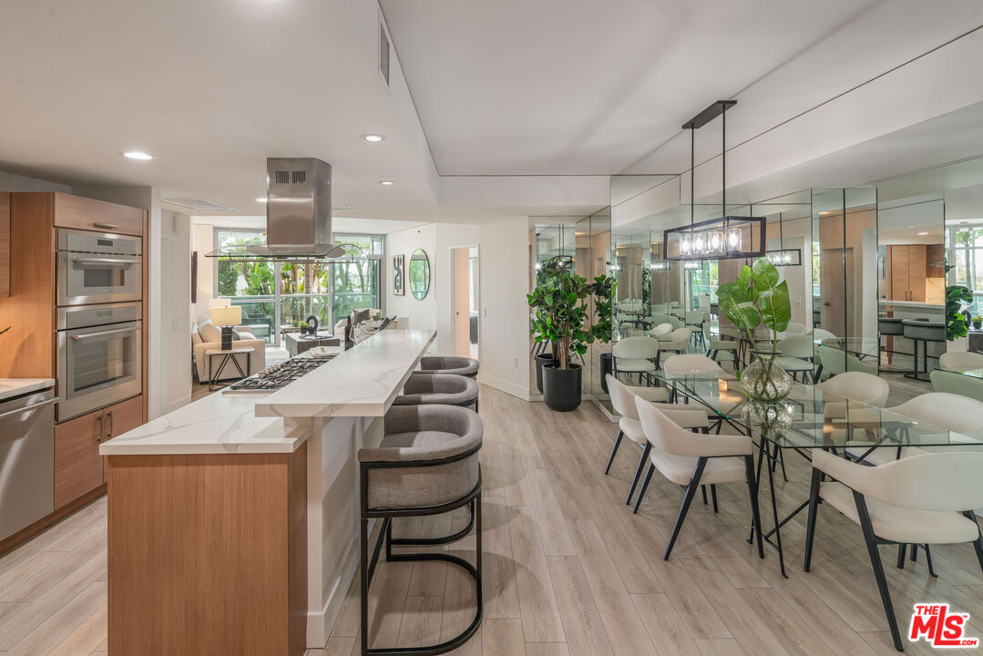 MLS #25606899 image #0