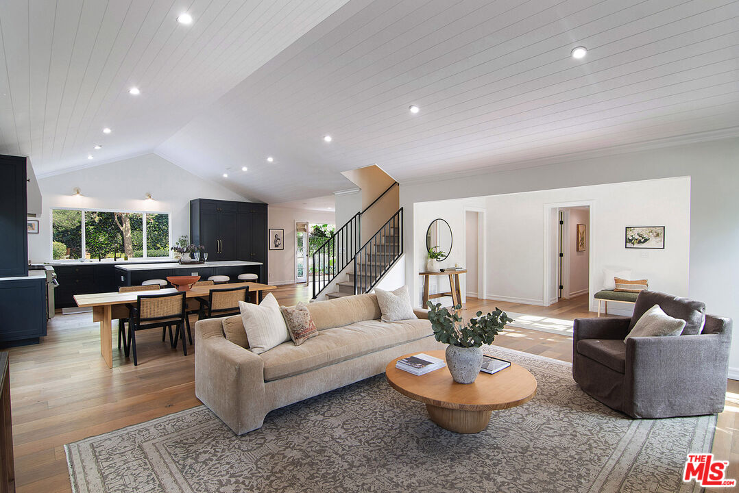 MLS #25606999 image #11