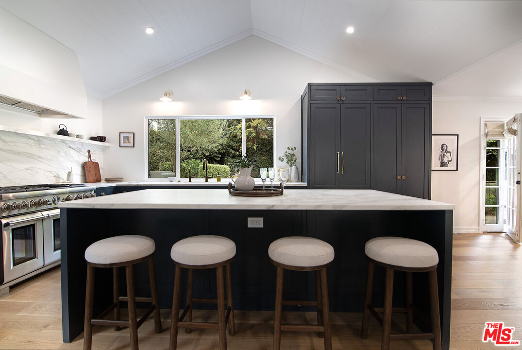 MLS #25606999 image #16