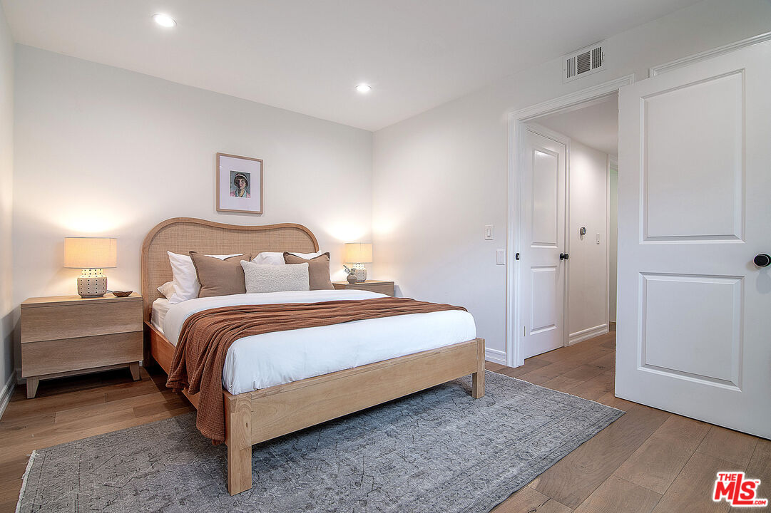 MLS #25606999 image #25