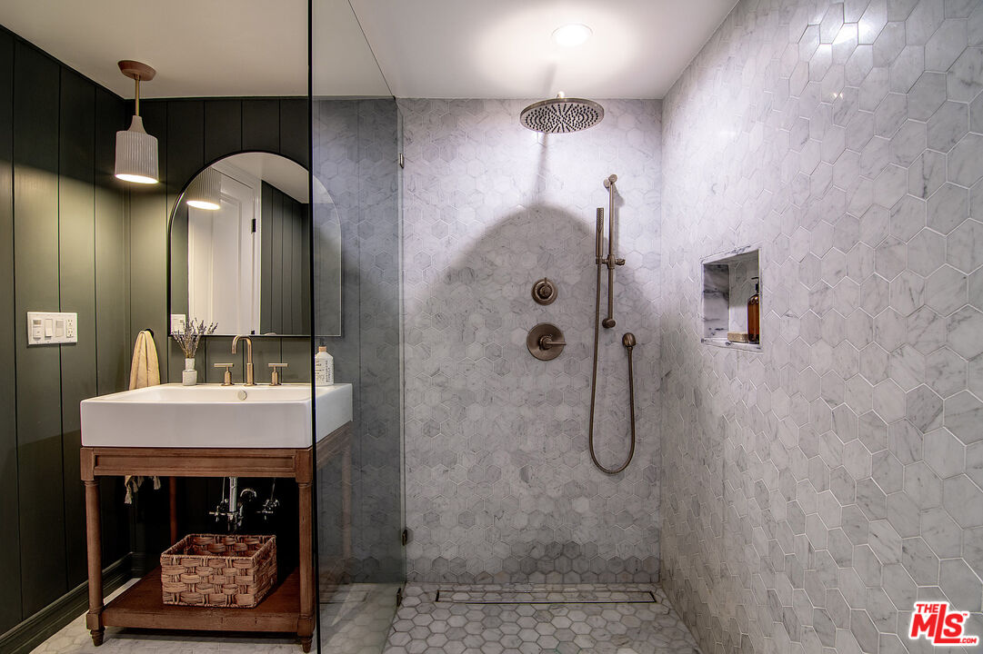 MLS #25606999 image #27