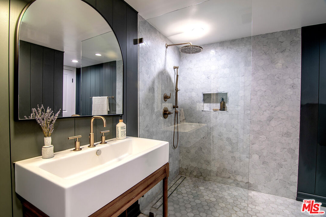 MLS #25606999 image #28