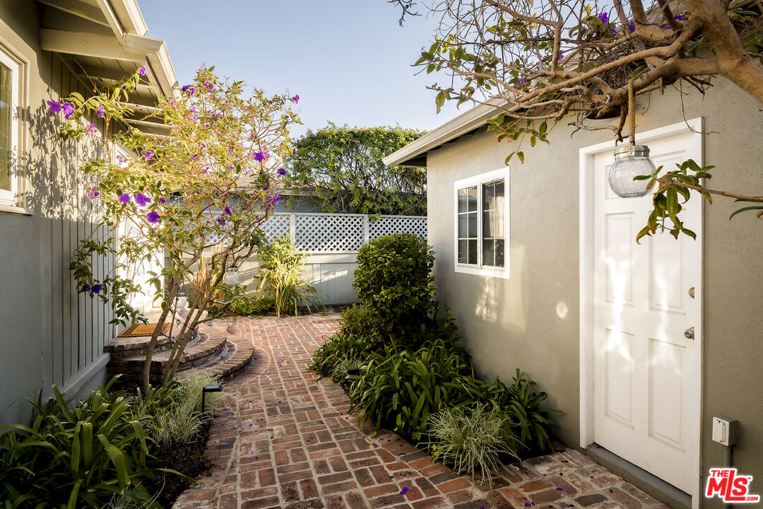 MLS #25607071 image #18