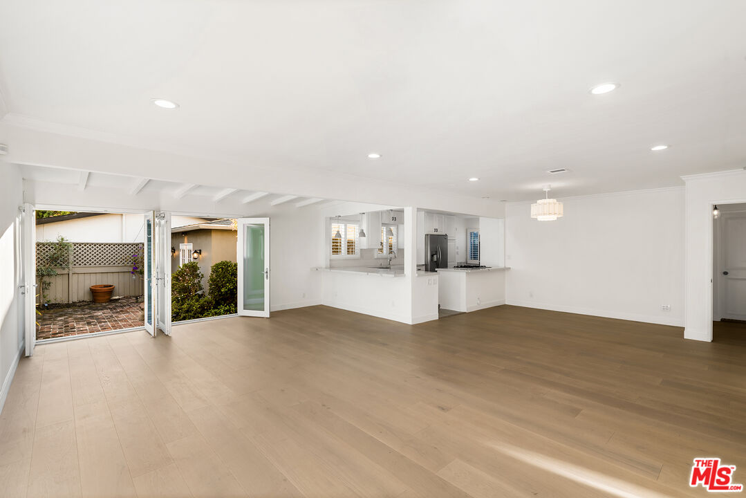 MLS #25607071 image #3