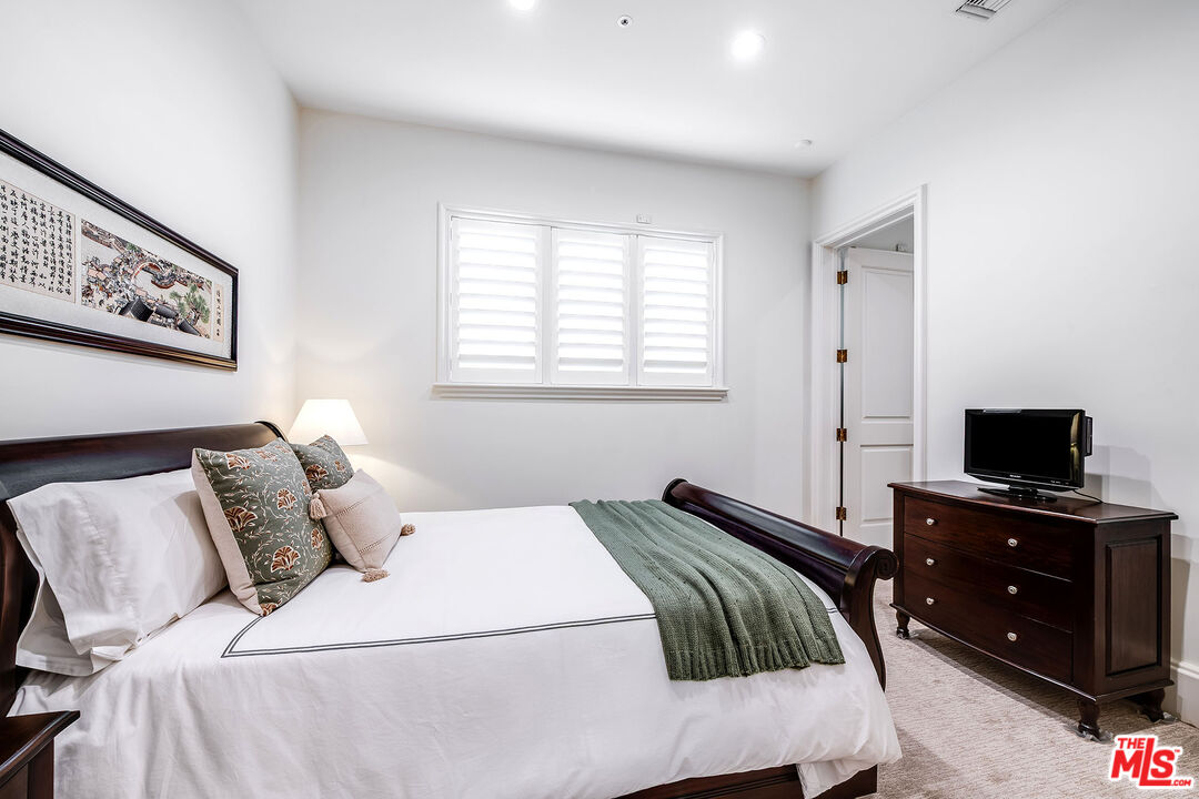 MLS #25607171 image #42